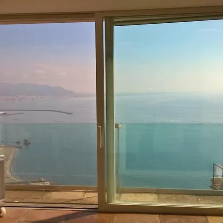 Panoramic Amalfitan Coast Hideaway Сasa de vacaciones Vietri