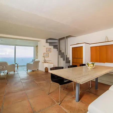Panoramic Amalfitan Coast Hideaway *