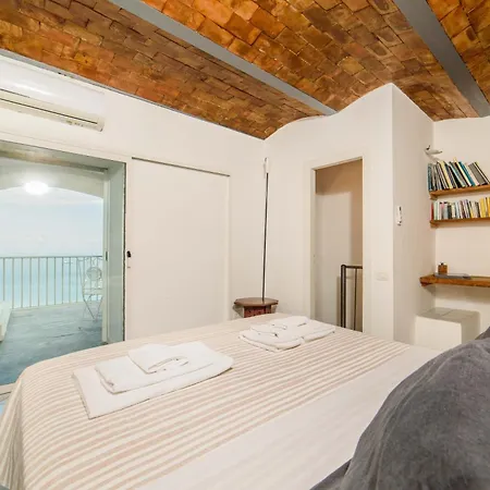 Panoramic Amalfitan Coast Hideaway * Vietri
